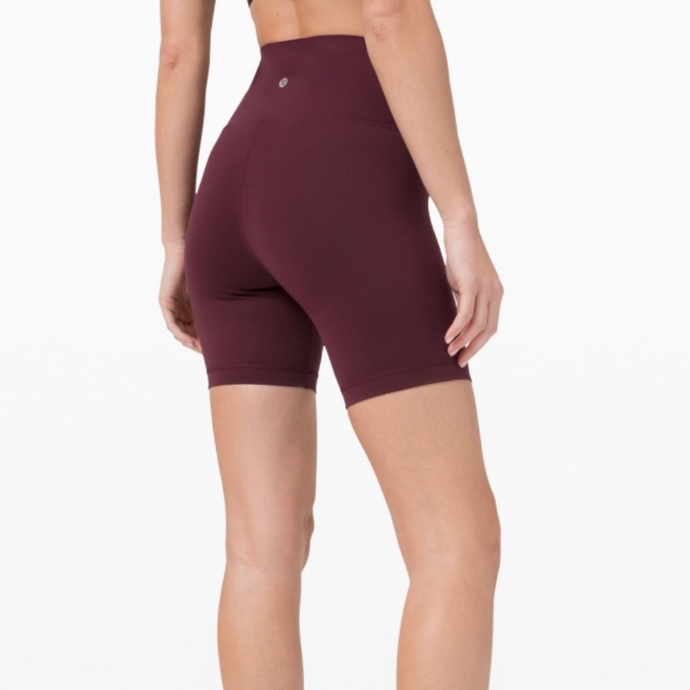 Lululemon Wunder train short